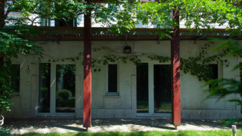 Iroda 100 m²